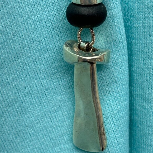 Chico’s Long Modernist Silver-Tone Pendant Necklace - Picture 11 of 11